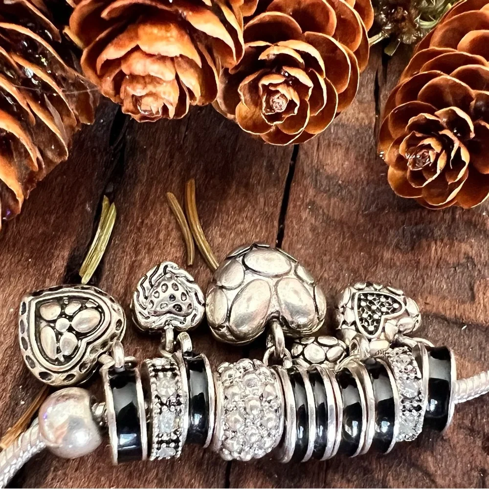 Brighton Puffy Hearts Charm Bracelet Fine Silver Plated Chain .999 Black Enamel - Picture 4 of 5